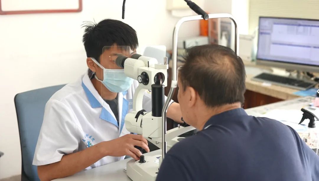 甜蜜的荔枝成為糖友“視力殺手”?過量食用可誘發糖尿病視網膜病變!